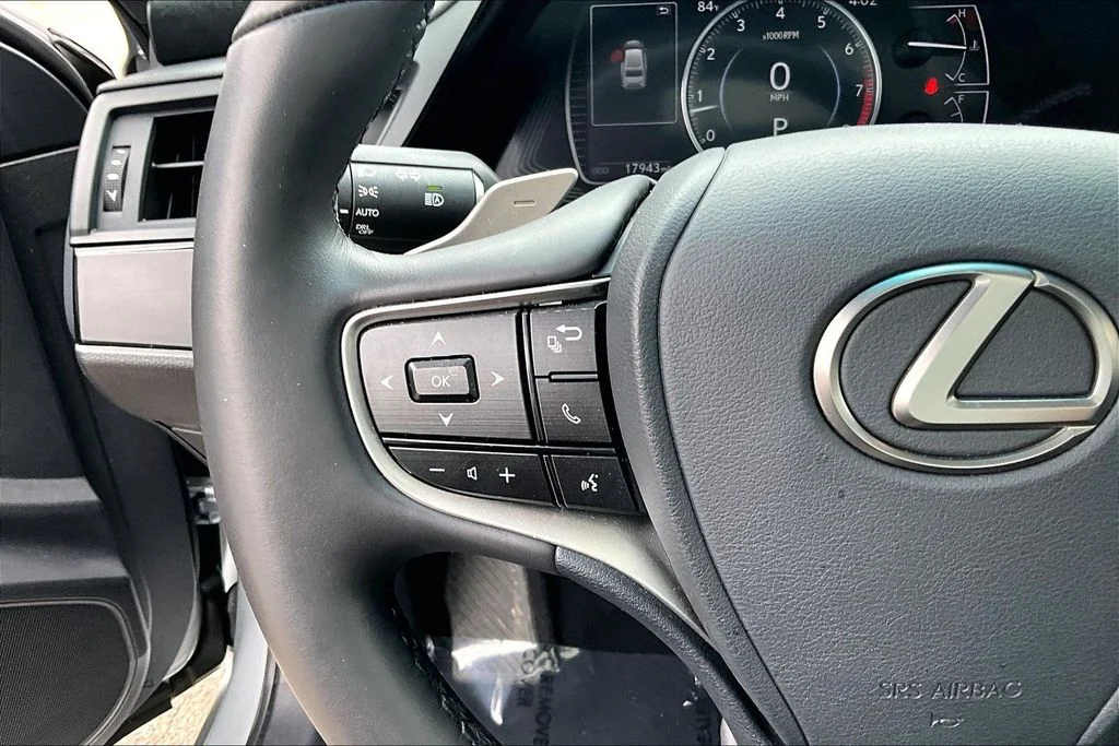 Used 2024 Silver Lexus 350 image 11