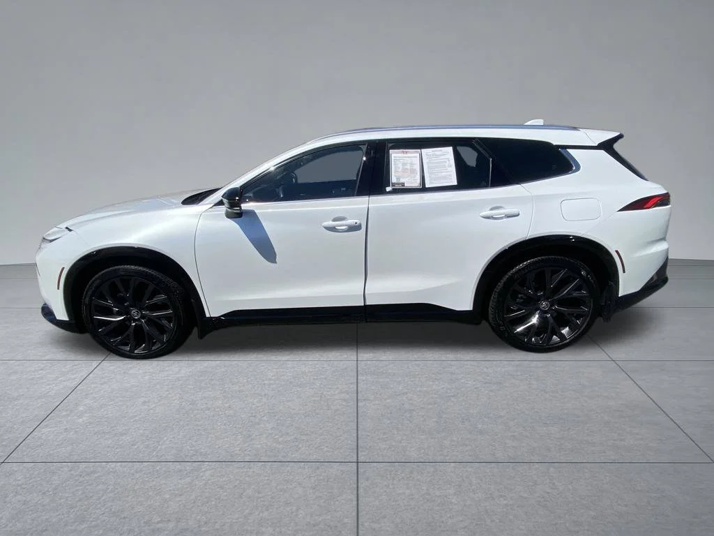 Used 2025 White Toyota Limited image 3