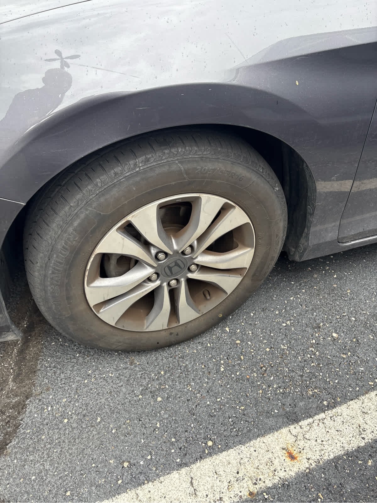 Used 2013  Honda LX image 2