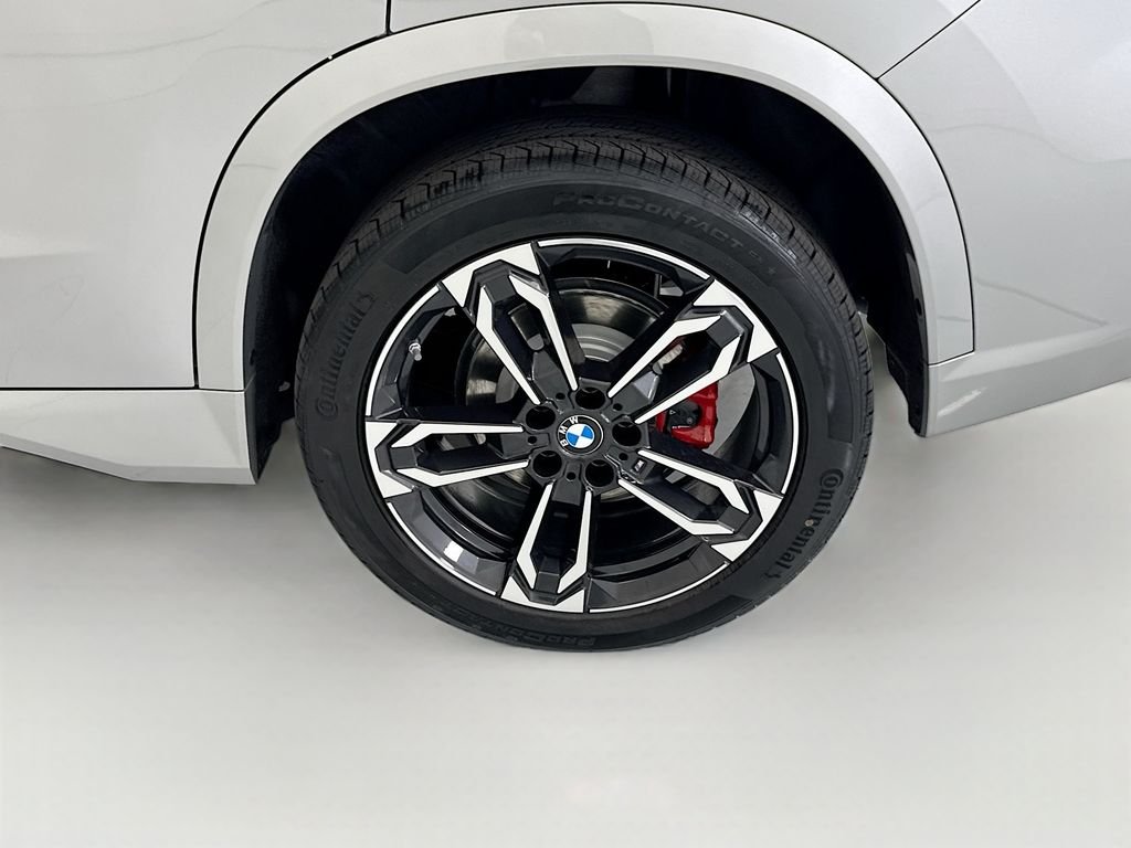 New 2026 Silver Metallic BMW xDrive28i image 29