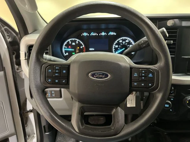 Used 2024 Oxford White Ford XL image 10
