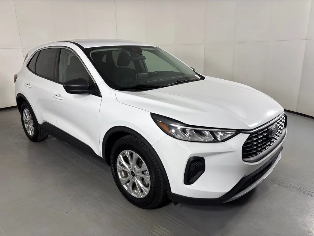 Used 2024 White Ford Active image 2