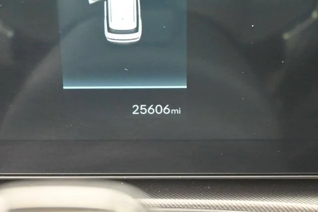 Used 2024 Rockwood Green Hyundai SEL image 15