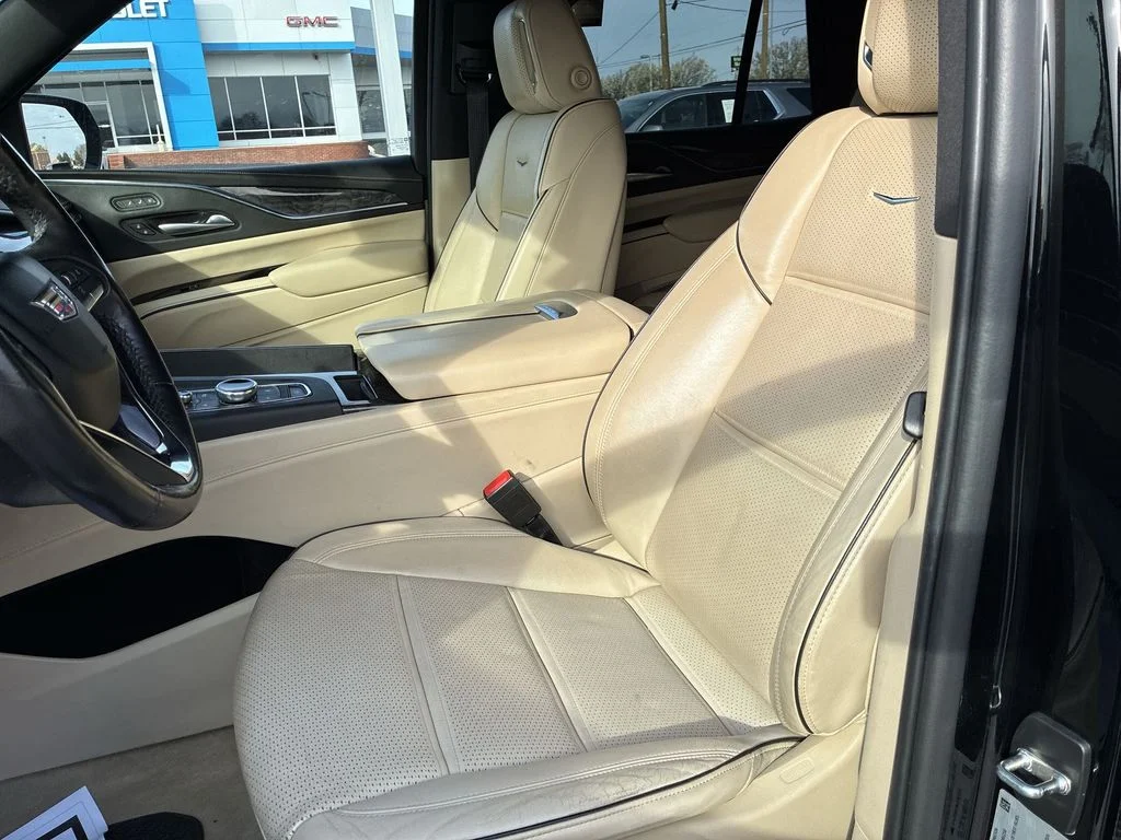 Used 2023 Black Cadillac Premium Luxury image 13