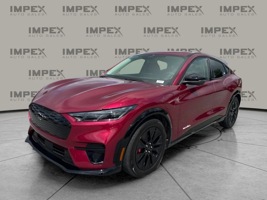 Used 2025 Red Ford Premium image 1
