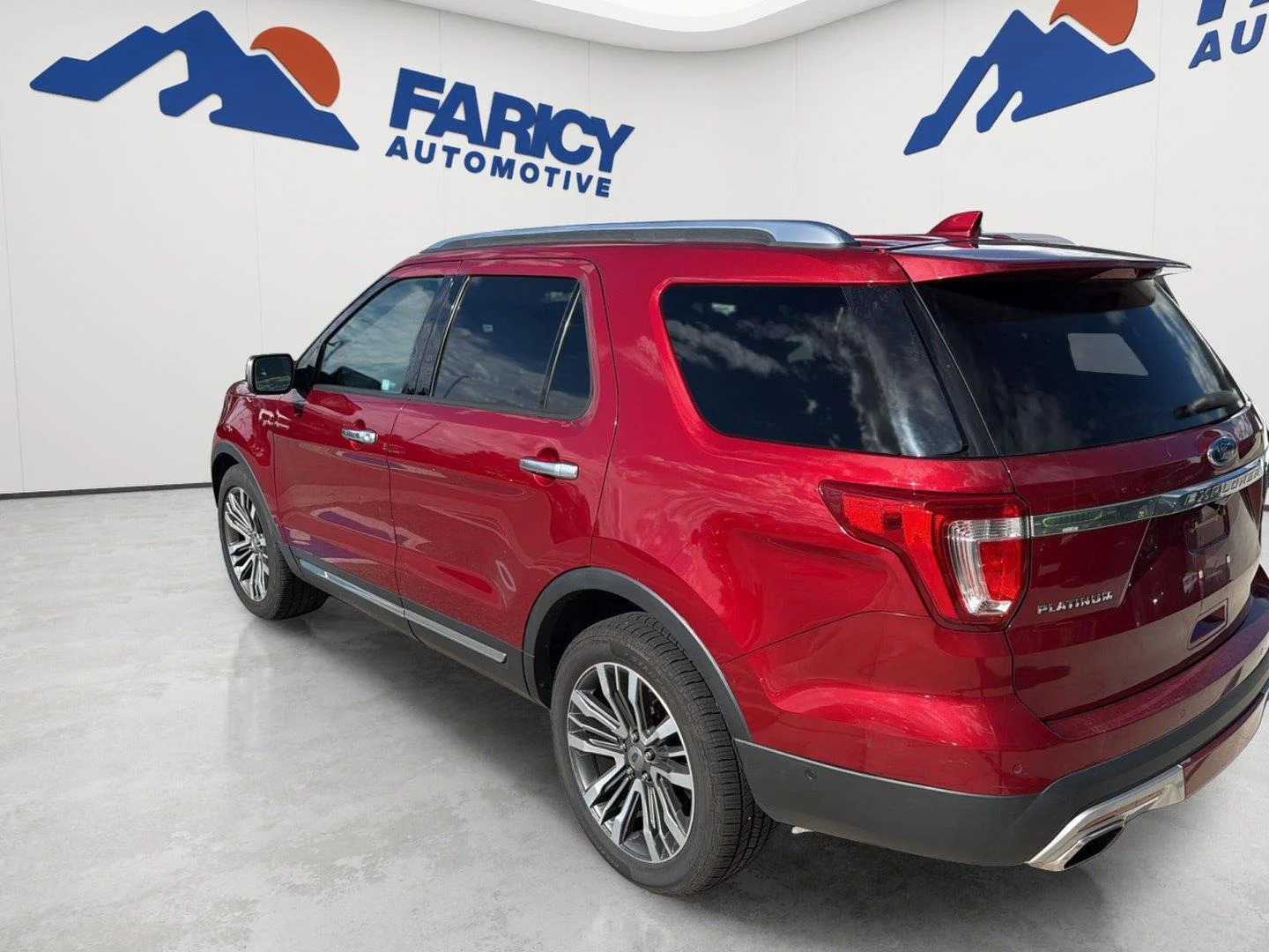 Used 2017 Ruby Red Metallic Tinted Clearcoat Ford Platinum image 4