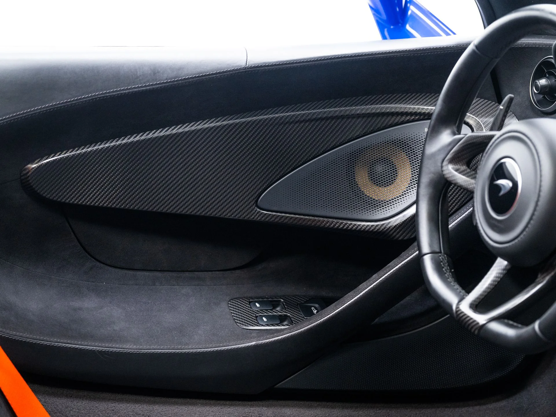 Used 2020 Burton Blue McLaren Spider image 20