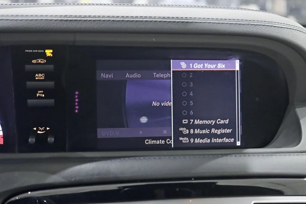 Used 2011  Mercedes-Benz CL 63 AMG® image 25
