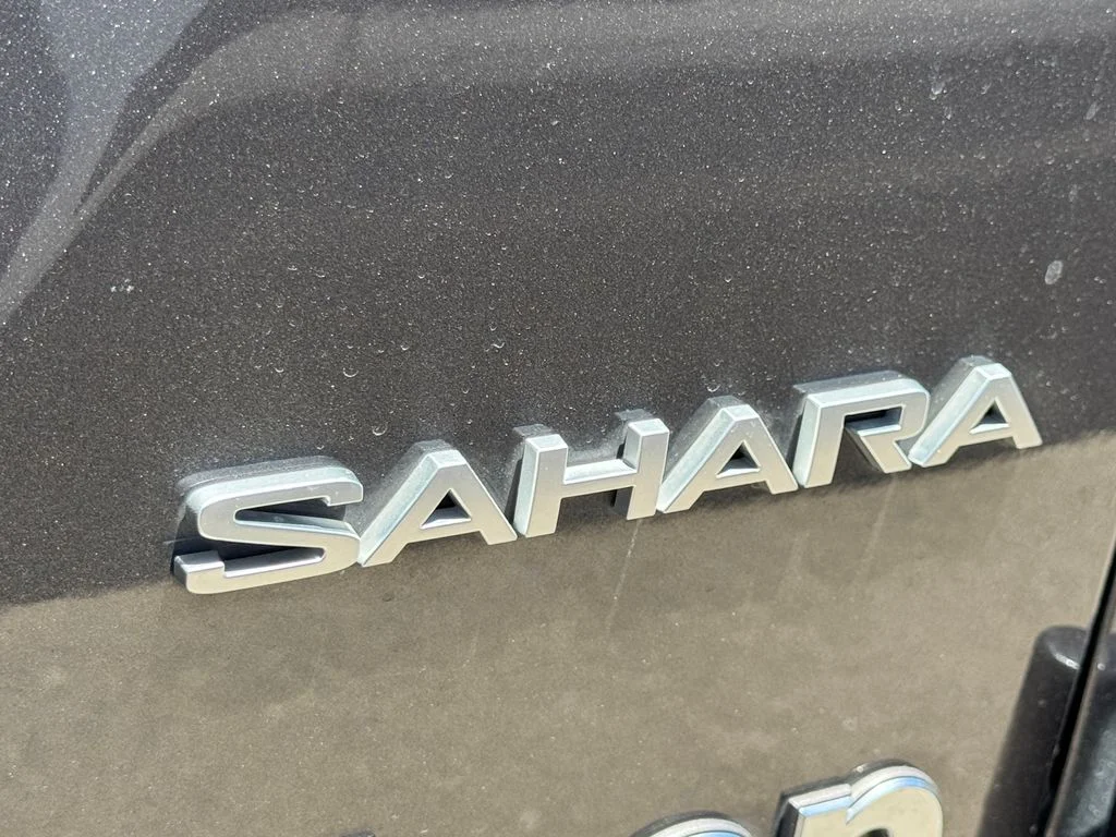 Used 2021 Gray Jeep Unlimited Sahara image 15