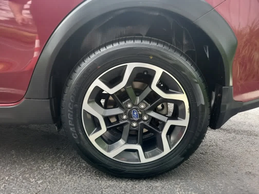 Used 2016 Venetian Red Pearl Subaru Premium image 27