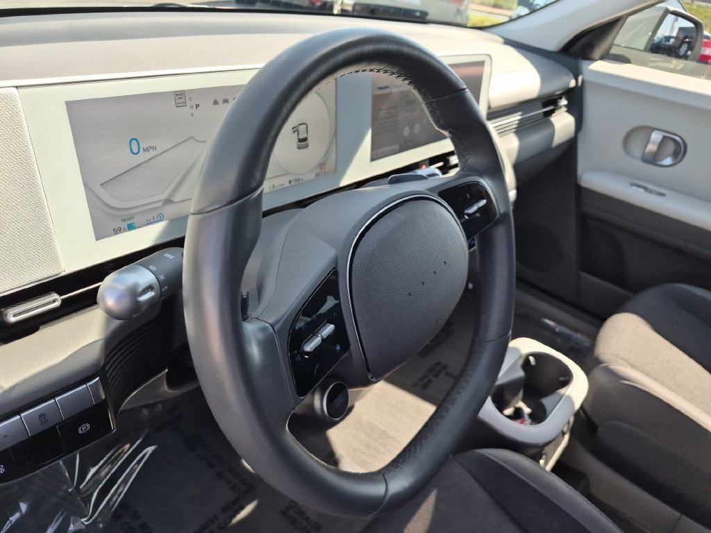 2024 Hyundai IONIQ 5 SE - Photo 17