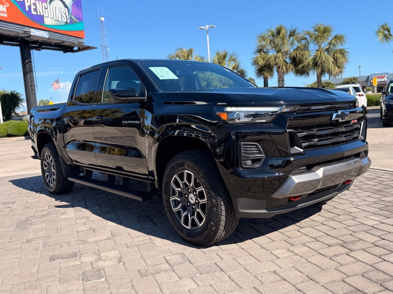 Used 2024 Black Chevrolet Z71 image 7