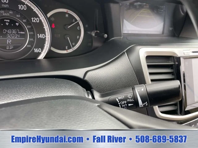 Used 2016 Silver Honda EX-L image 33