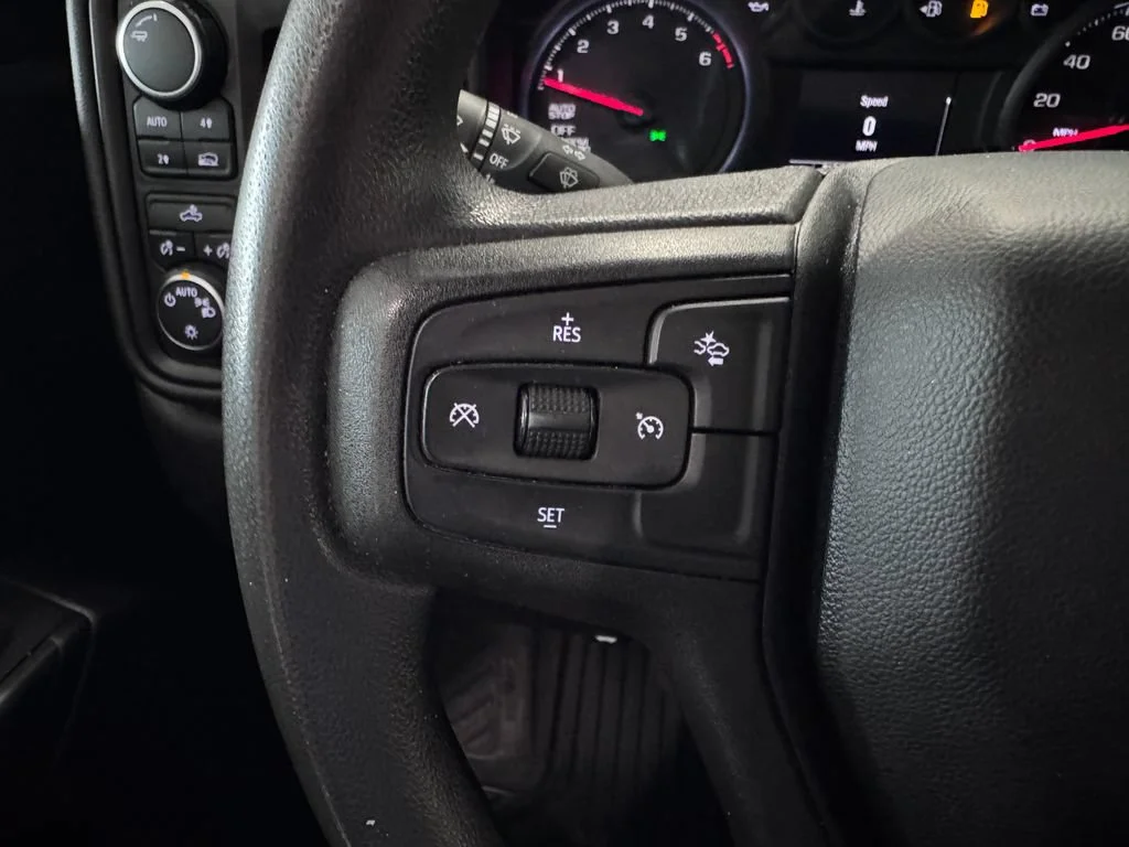 2023 Chevrolet Silverado 1500 Custom - Photo 16