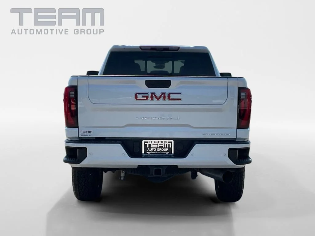 Used 2025 White Frost Tricoat GMC Denali image 6
