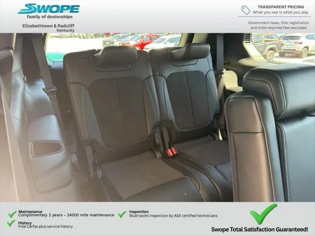 New 2026 Bright White Clear-Coat Exterior Paint Jeep Laredo image 13