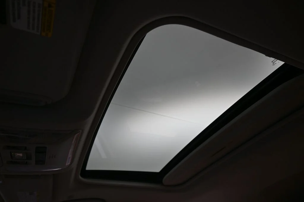 Used 2023 Ice Cap Toyota Limited image 24