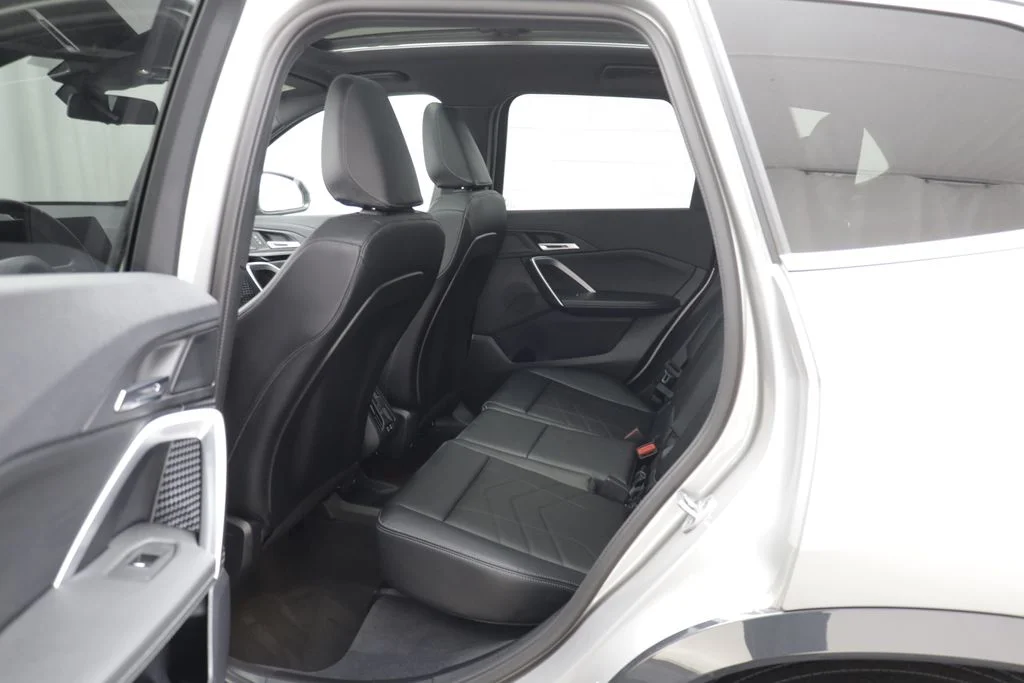 Certified Used 2026 Silver BMW xDrive28i image 12