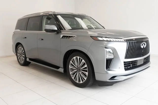 Used 2025 Silver INFINITI SENSORY image 7