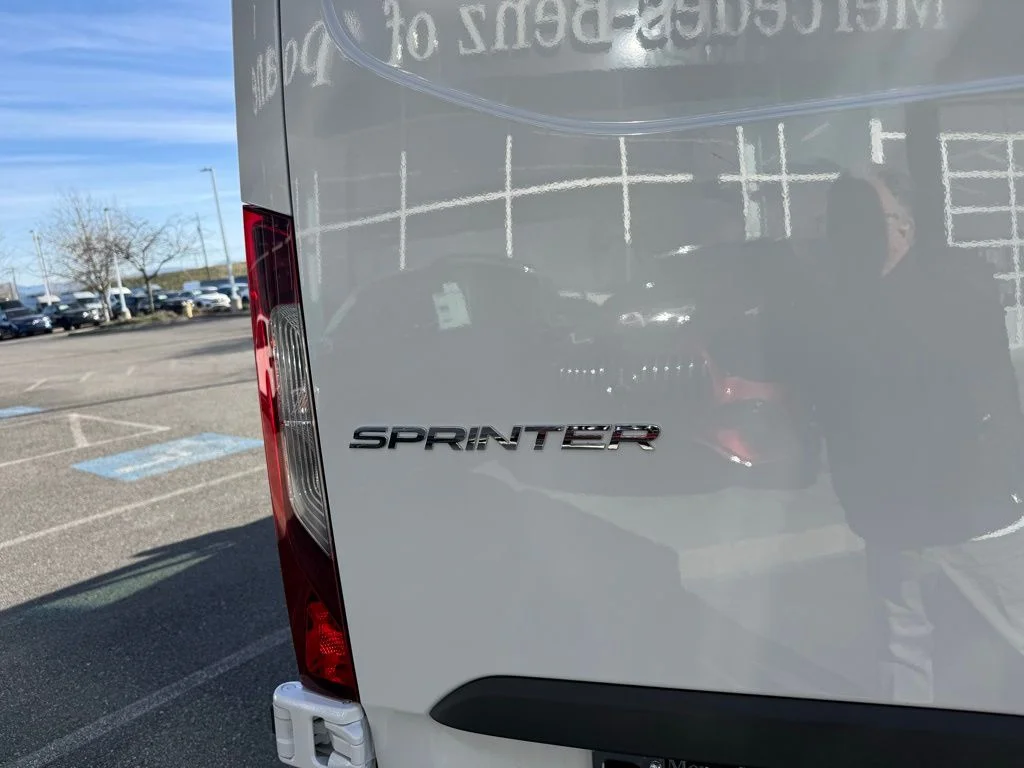New 2026 White Mercedes-Benz Cargo 170 WB image 6
