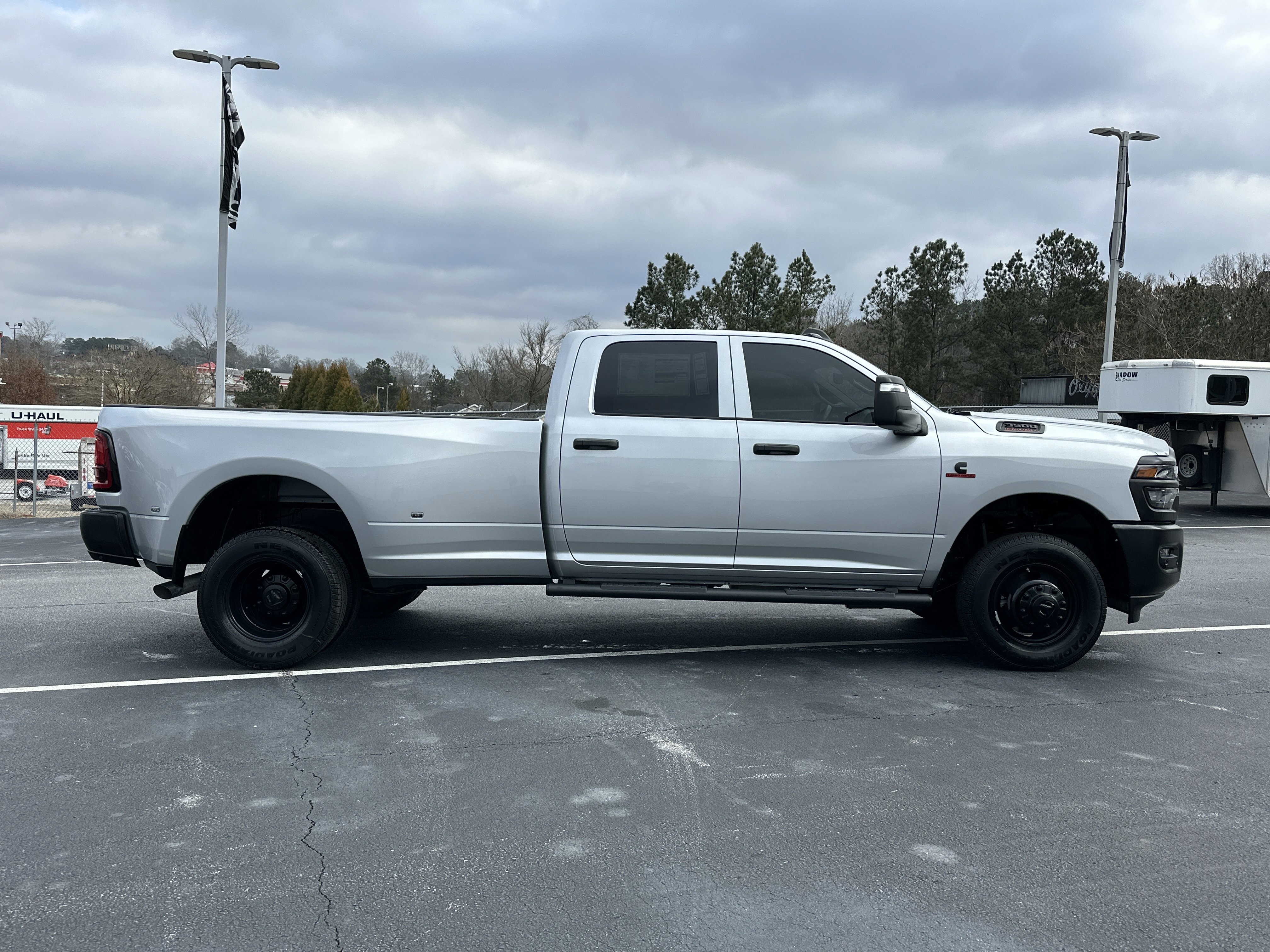 New 2026 Silver-Zynith Exterior Paint RAM Tradesman image 9