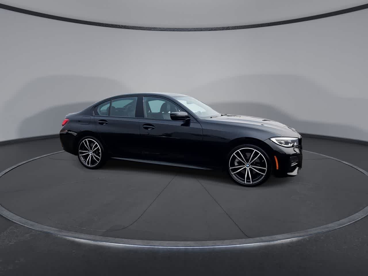 Used 2021 Black Sapphire Metallic BMW 330i xDrive image 9