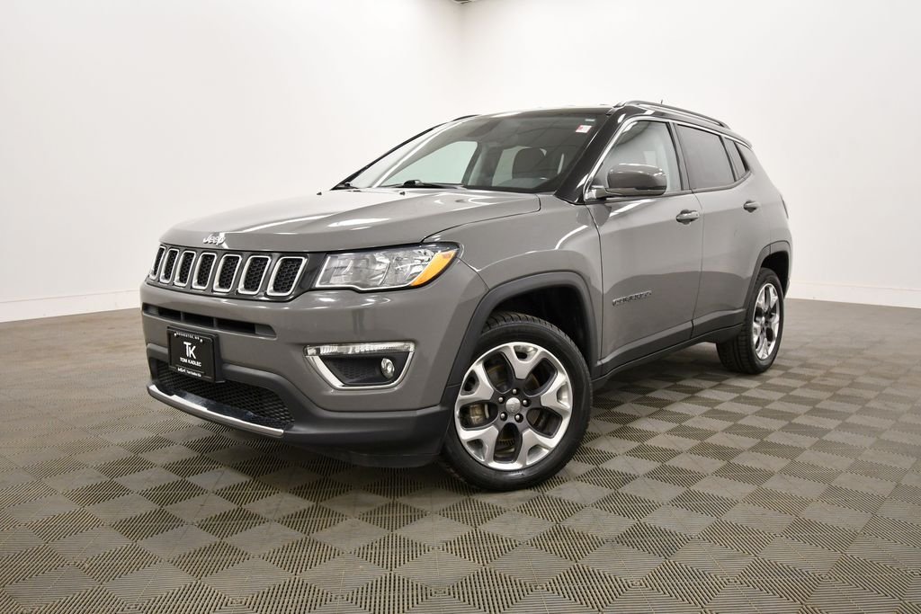 Used 2020 Jeep Compass Limited with VIN 3C4NJDCB9LT209834 for sale in Rochester, Minnesota