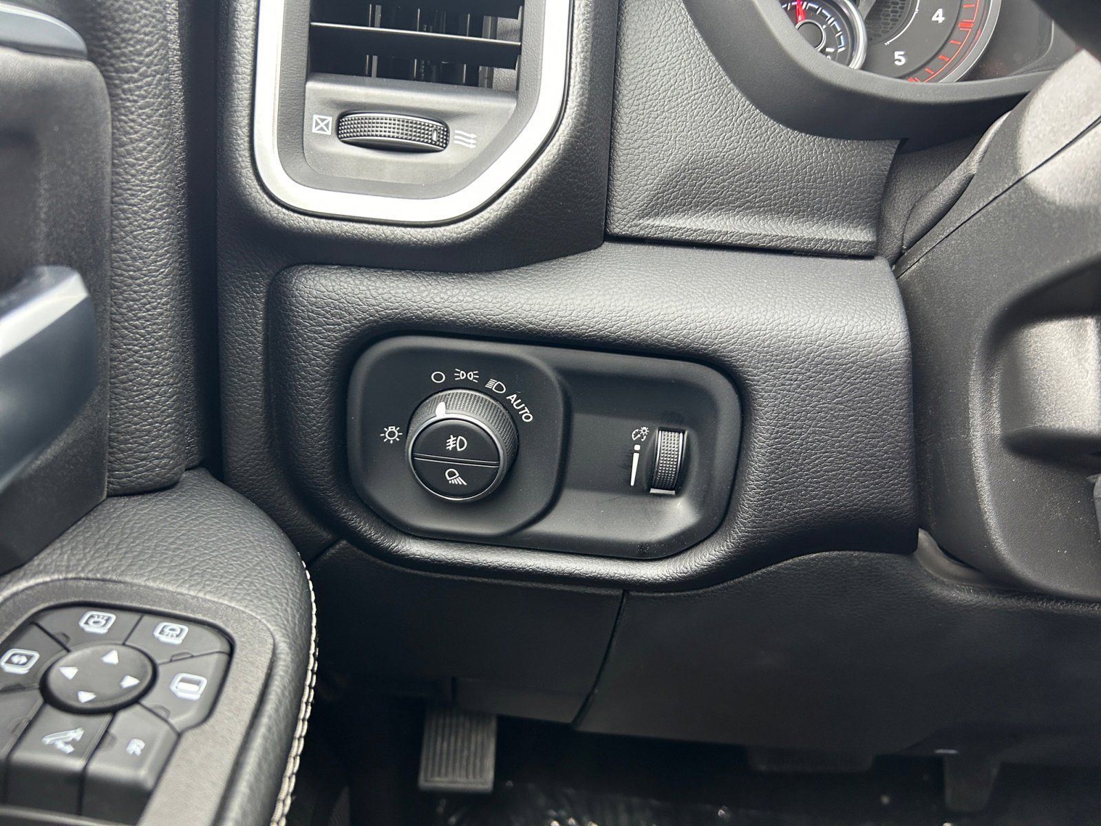 2025 RAM 2500 Big Horn/Lone Star - Photo 23