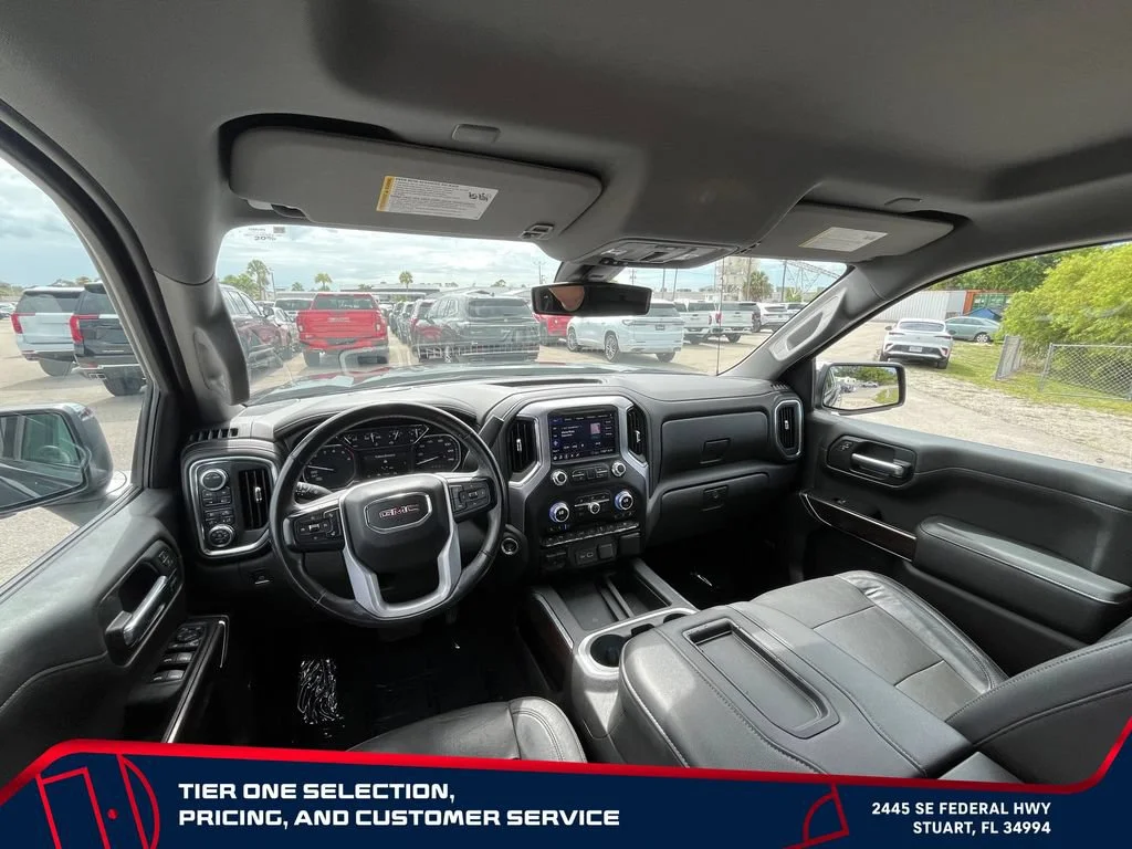 Used 2020 ONYX BLACK GMC SLT image 28