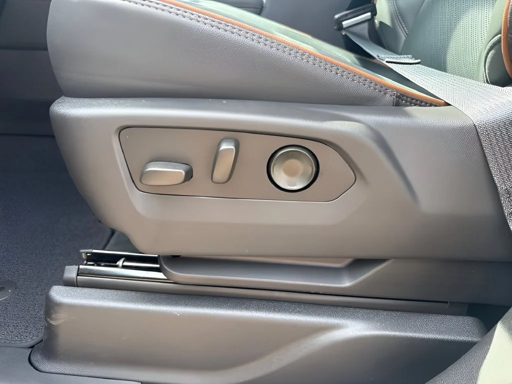 New 2026 Sterling Metallic GMC AT4 image 10