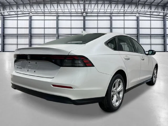 New 2026 Platinum White Pearl Honda LX image 6