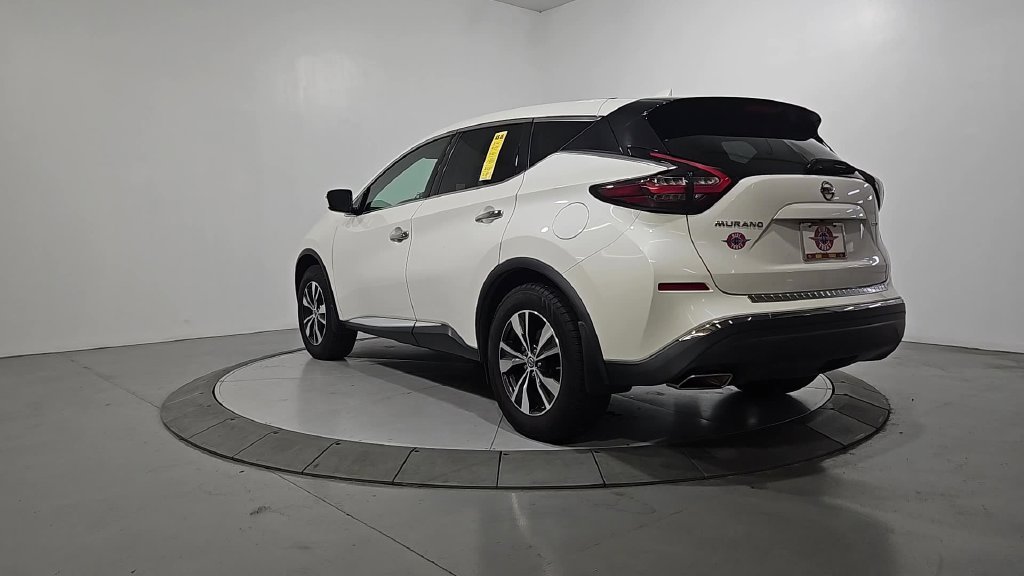 Used 2019 Pearl White Nissan S image 3