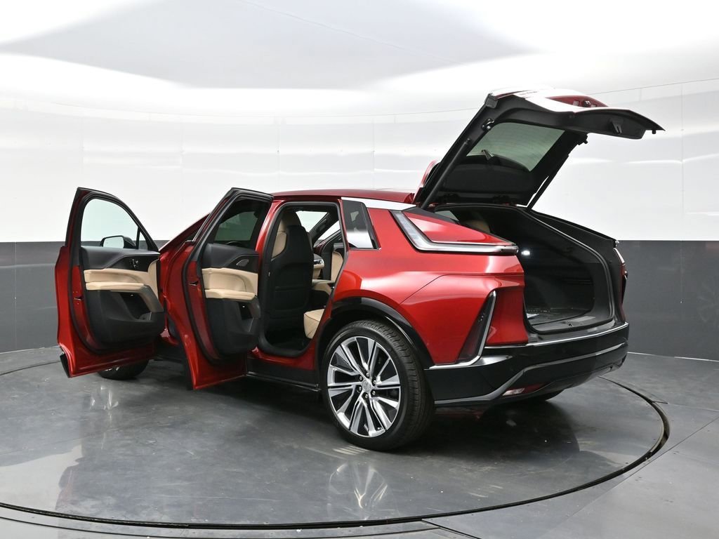 2025 Cadillac LYRIQ Luxury 3 - Photo 32