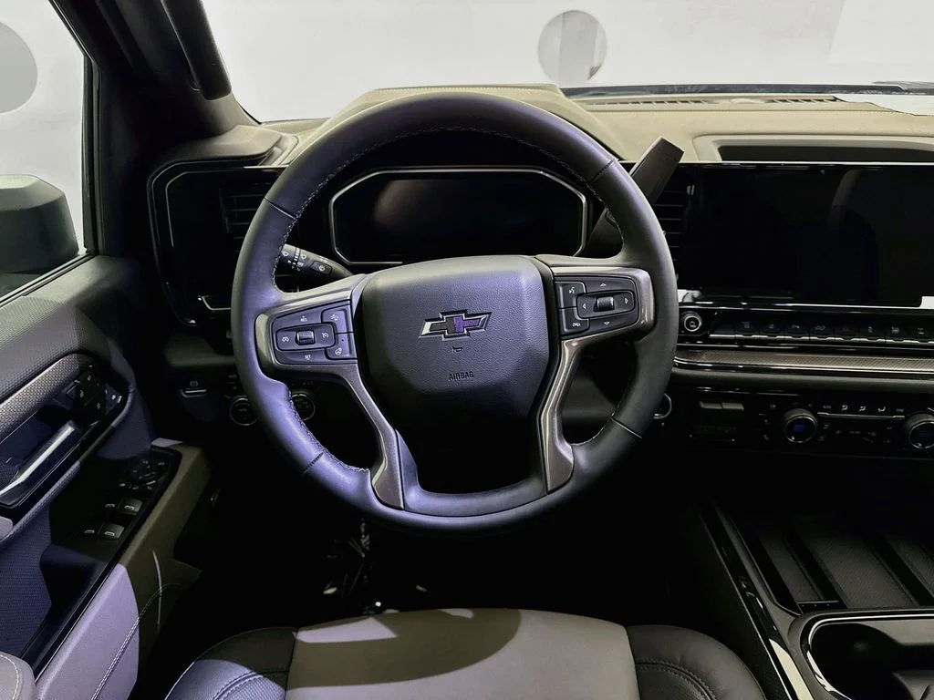 Used 2026 Gray Chevrolet ZR2 image 22