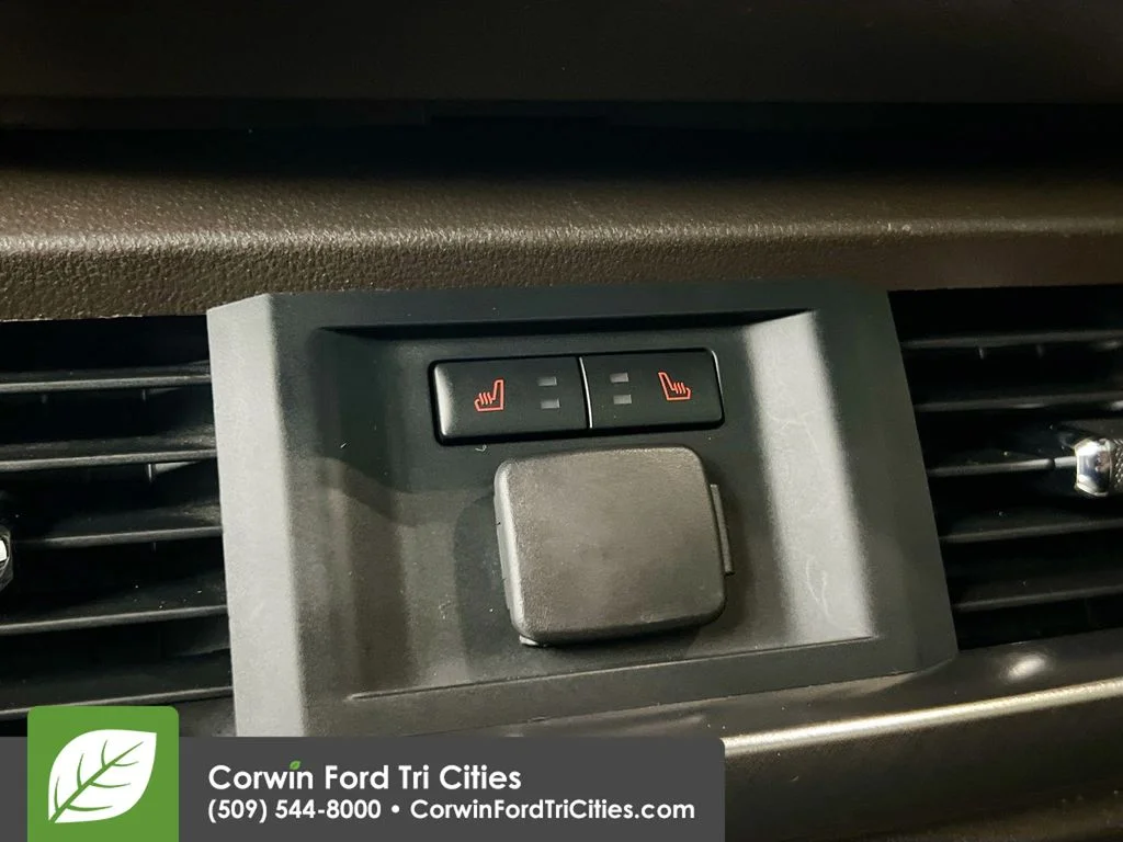 Used 2021 Oxford White Ford King Ranch image 29