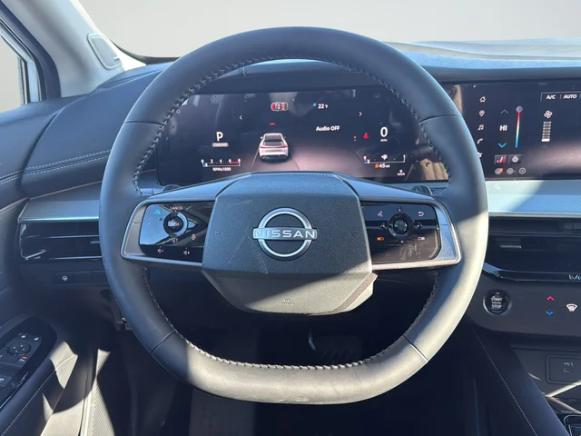 New 2026 Everest White Pearl TriCoat Nissan SL image 17