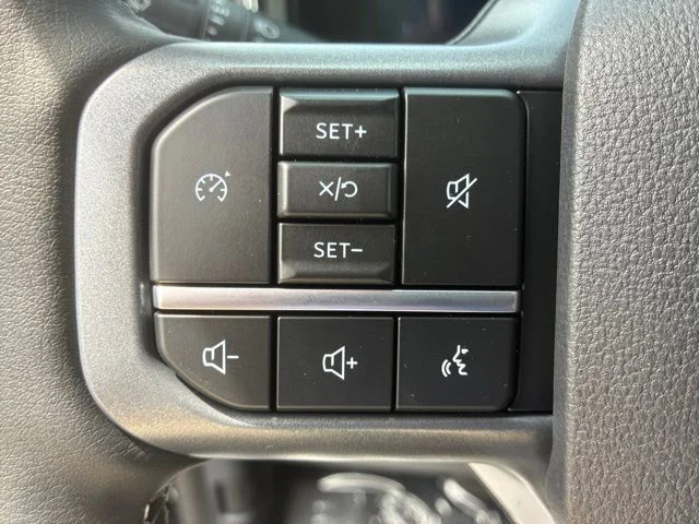 New 2026 Agate Black Metallic Ford F-350® Lariat® image 37