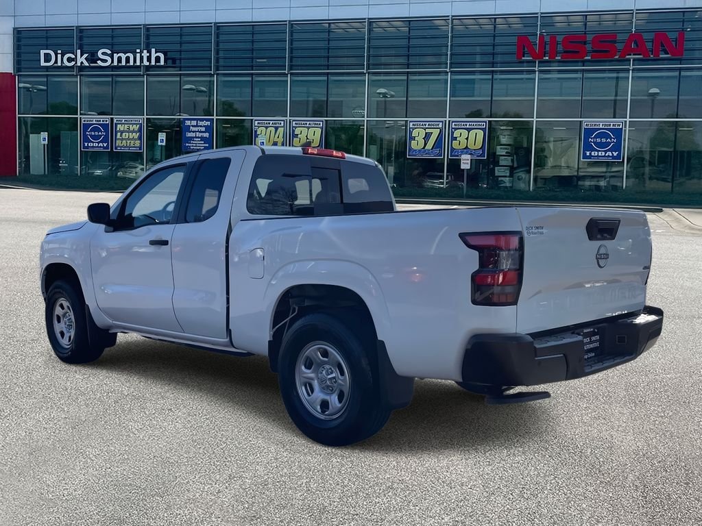 New 2026 Glacier White Nissan King Cab® S image 4