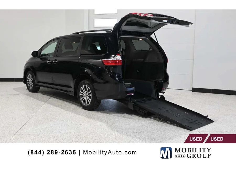 Used 2019 BLACK Toyota XLE Mobility Handicap Van image 1