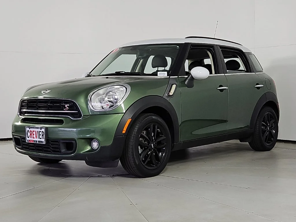 Used 2015 MINI Countryman Countryman S with VIN WMWZC3C52FWT05560 for sale in Santa Ana, CA