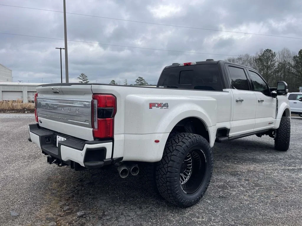 New 2026 White Ford Platinum image 3