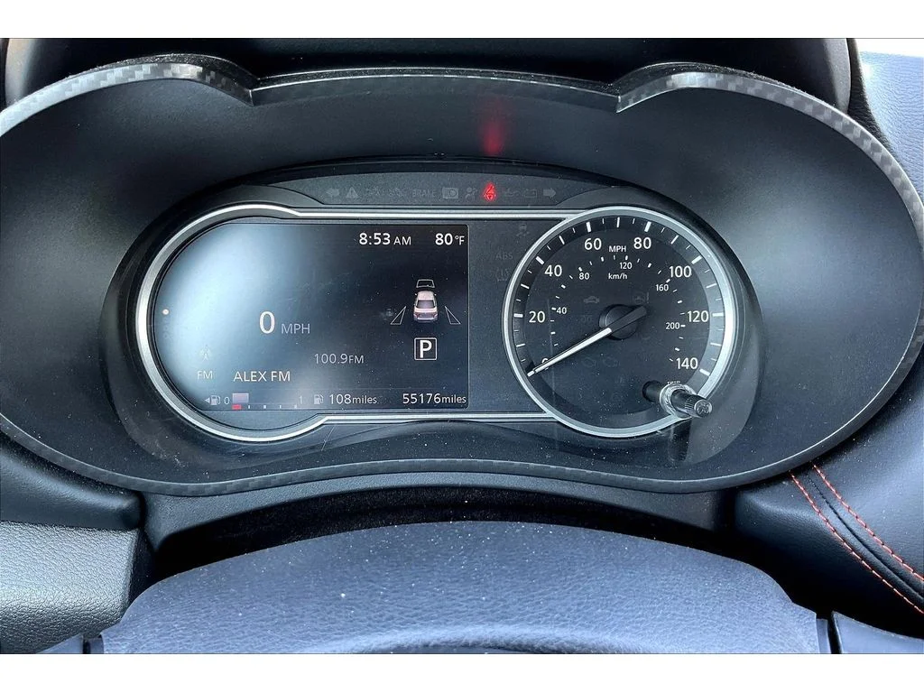 Used 2024 Gray Nissan SR image 13