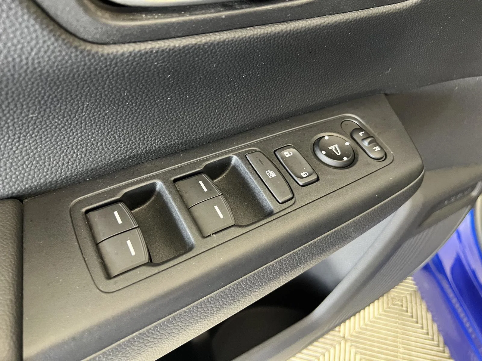 Used 2024  Honda Sport-L image 6