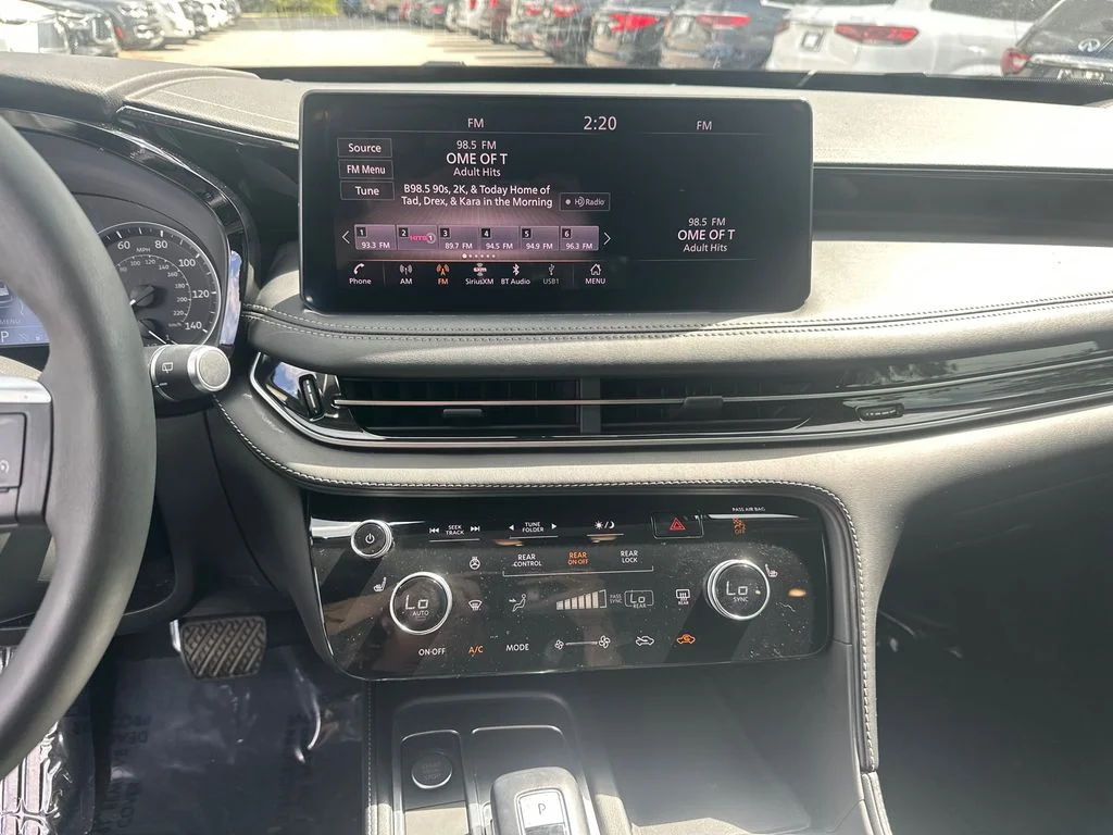 Used 2024 Black INFINITI PURE image 24