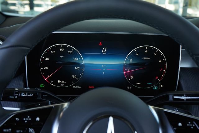 New 2026 Black Mercedes-Benz GLC 300 image 18