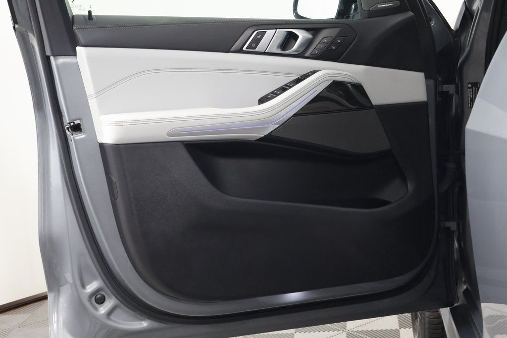 Certified Used 2024 Skyscraper Grey Metallic BMW xDrive40i image 12
