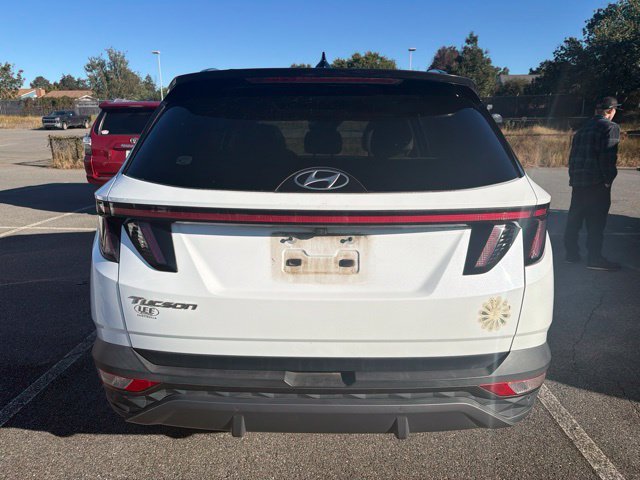 Used 2022 White Hyundai Limited image 4