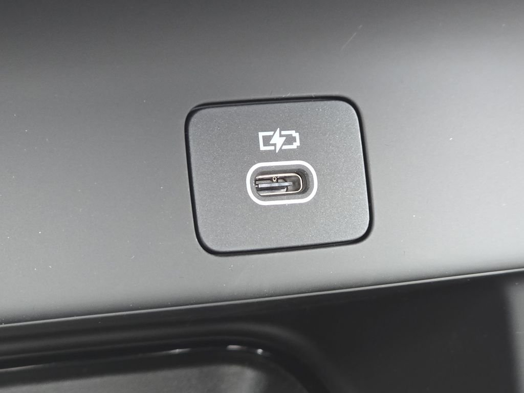 New 2025 Varesine Blue Land Rover se image 8