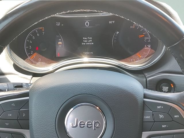 Used 2021 Black Jeep Laredo X image 12