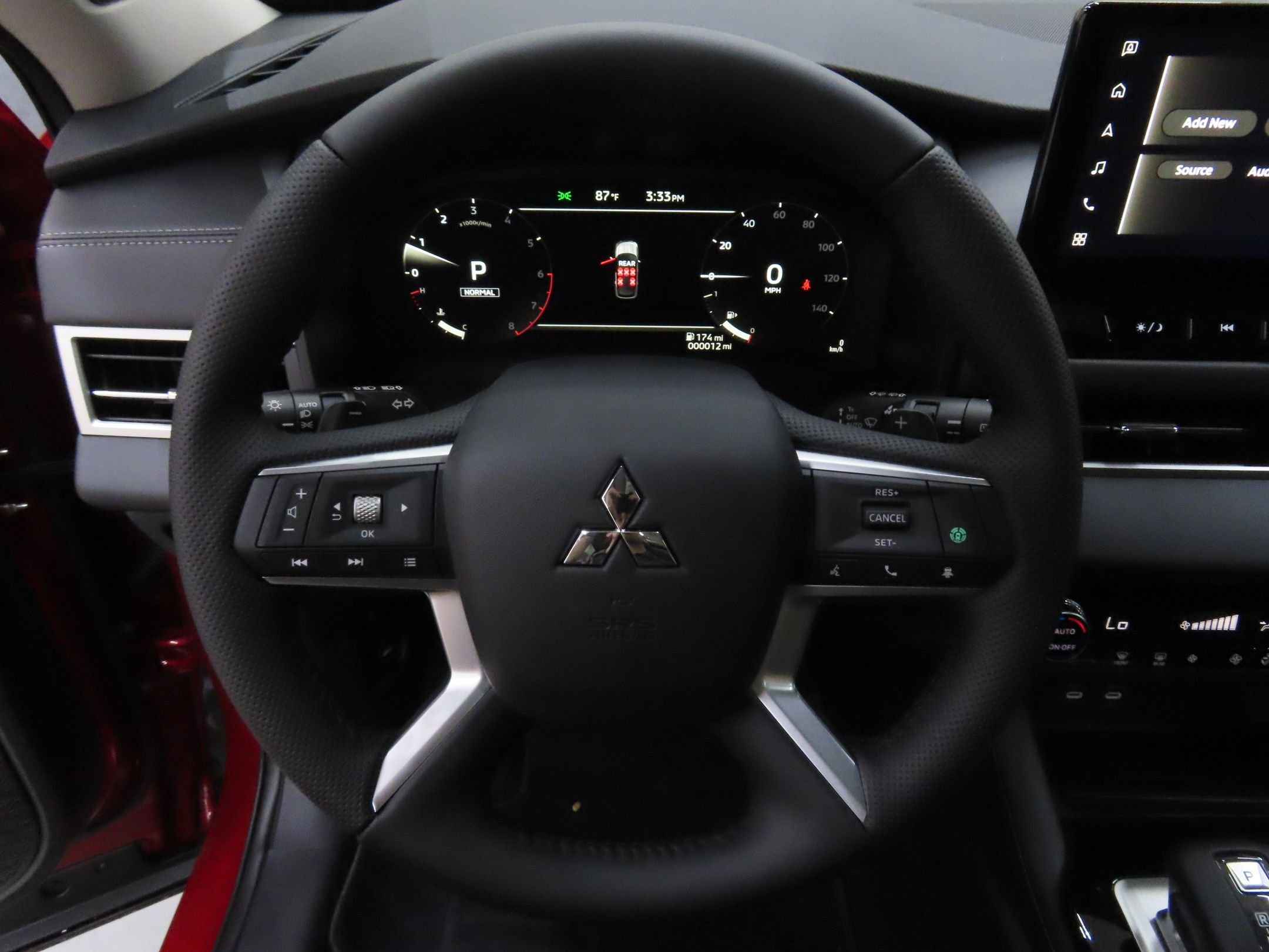 Used 2025 Red Mitsubishi SE image 15